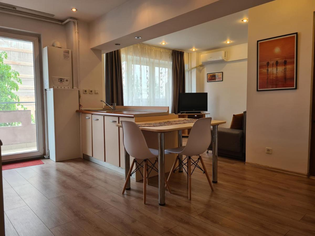 Апартаменти Apartament Anna Тирговіште Екстер'єр фото